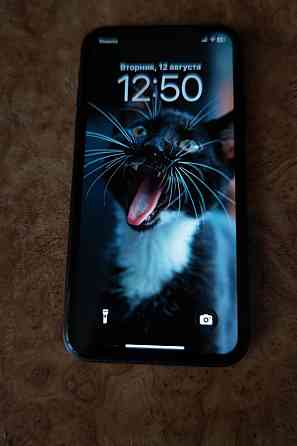 Продам iPhone 11 Макеевка