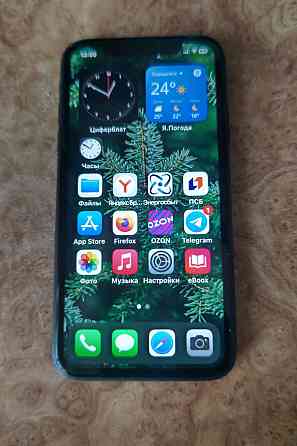 Продам iPhone 11 Макеевка