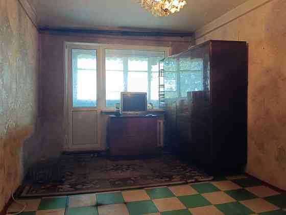 Продаётся 1 к.кв. м-н Азотный. Донецк