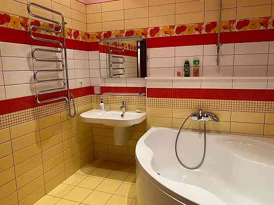 Продам 3х комн., ср/18, евро+паркинг жк Замковый Донецк