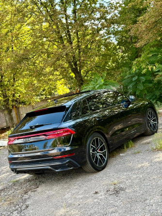 Audi Q8 S-Line 2020 год Идеальное состояние Донецк
