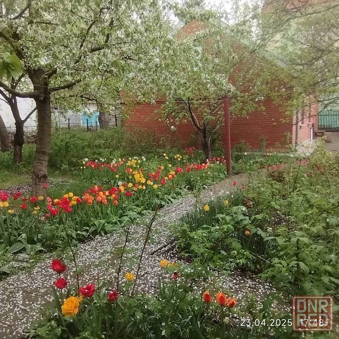 Продам отличный дом Калининский рынок Донецк - изображение 1
