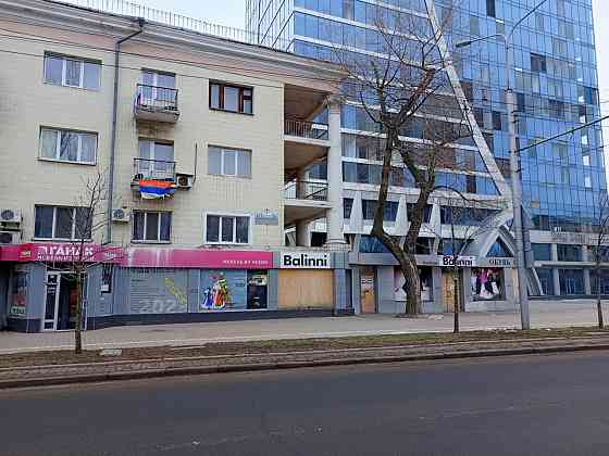 Сдаётся фасадное помещение 1-я линия, Студгородок Донецк