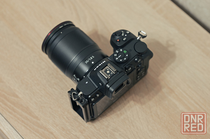 Беззеркальный фотоаппарат Nikon Z5 с объективом 35мм 1.8S Макеевка - изображение 2