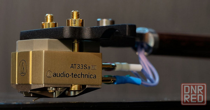 Проигрыватель виниловых пластинок Denon DP-900M: Эталон звучания и стиля! Донецк - изображение 4