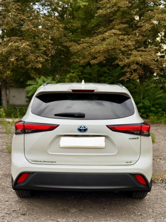 Продам Toyota Highlander Донецк