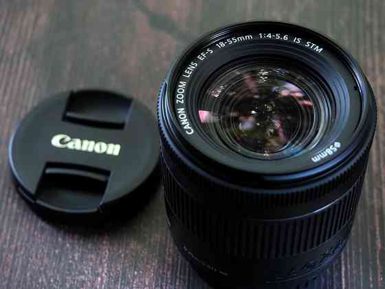 Canon 250D + 18-55 IS STM Макеевка