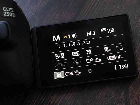 Canon 250D + 18-55 IS STM Макеевка