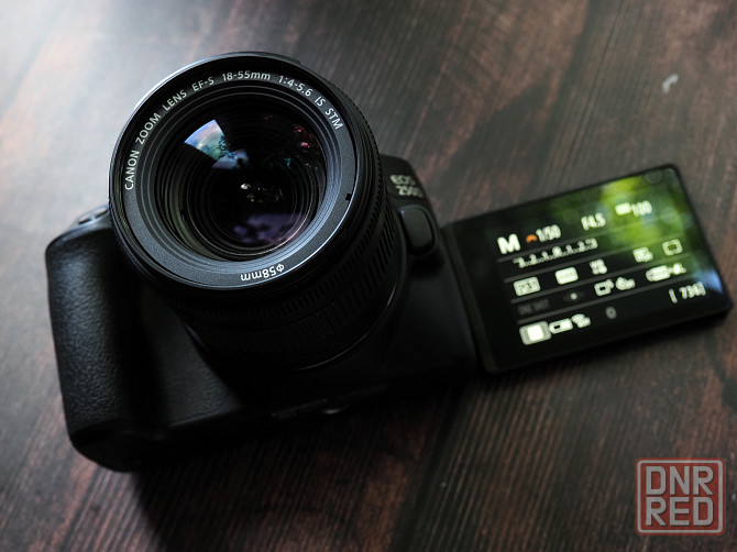 Canon 250D + 18-55 IS STM Макеевка - изображение 4