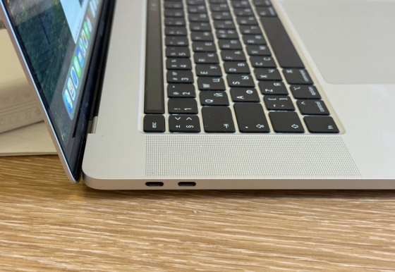 Тонкий Apple macbook pro 16 дюйм /3К экран/core i7 Донецк