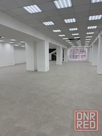 Предлагается в аренду отличное фасадное помещение в Калининском районе по ул. Карпинского Донецк - изображение 1