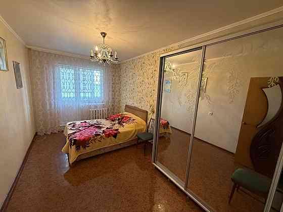 Продам 3х комн. кв., 6/9 эт., 65 кв.м. - Макеевка, площадь Грибиниченко Макеевка