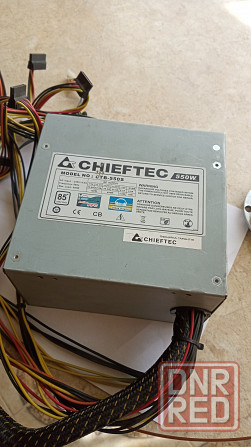 Блок питания CHIEFTEC 550 Донецк - изображение 1