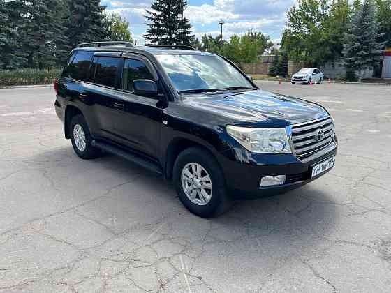 Toyota Land Cruiser 200. Год 2008. Двигатель 4.5 дизель. Коробка автомат. Пробег 265т. Донецк