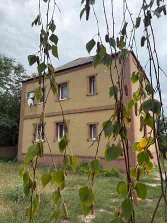 Продажа дома 270 м кв , 10 сот ! Донецк