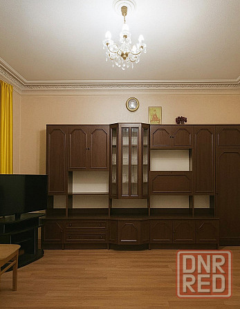 Собственник Продажа 3-ки. Макеевка. Шикарная сталинка Макеевка - изображение 1