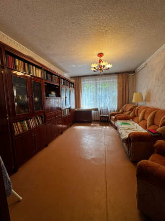 Продажа 3-комнатной квартиры 1/9, с автономным отоплением в г. Харцызск, 40 лет освобождения Украины Харцызск