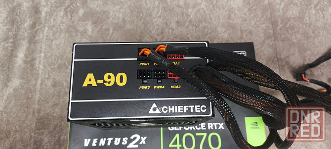 Блок питания Chieftec 650w Донецк - изображение 2