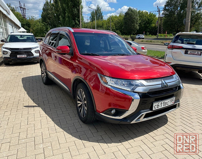Mitsubishi Outlander 2019г. Макеевка - изображение 1