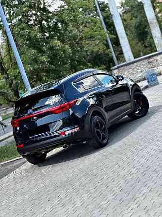 Шикарный Kia Sportage Донецк