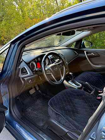 Продам Opel Astra J Sports Tourer (универсал) Донецк