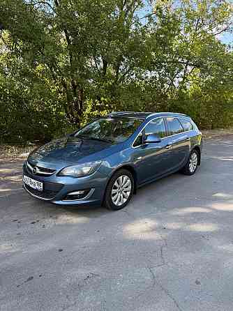 Продам Opel Astra J Sports Tourer (универсал) Донецк