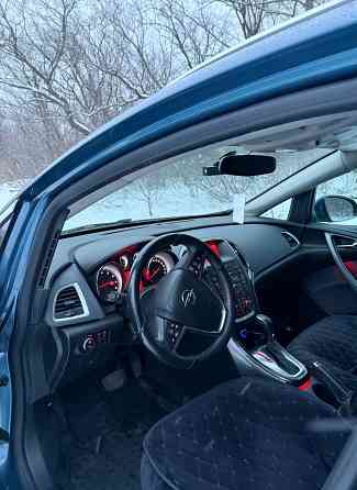 Продам Opel Astra J Sports Tourer (универсал) Донецк