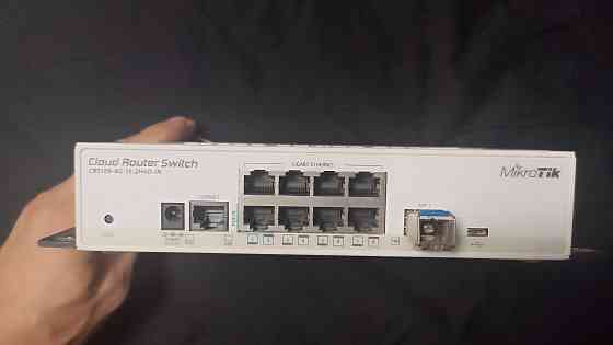 MikroTik Коммутатор CRS109-8G-1S-2HnD-IN Донецк