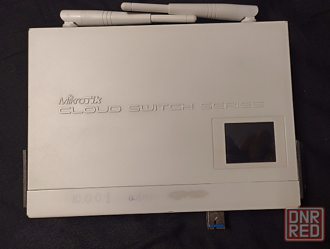 MikroTik Коммутатор CRS109-8G-1S-2HnD-IN Донецк - изображение 1
