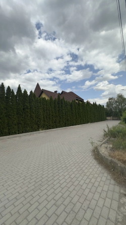 Продается участок земли в районе жд вокзала Донецк