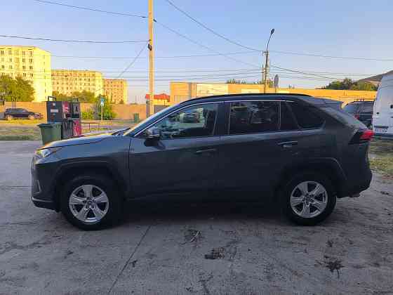 Продам Toyota RAV 4 2021 Донецк