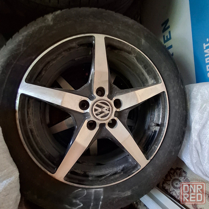 Продам 4 диска с резиной r 15 VW Макеевка - изображение 2