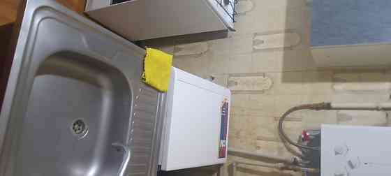 Сдам 2 комнатную квартиру в центре Макеевки 1 этаж,вода отлично по графику Макеевка