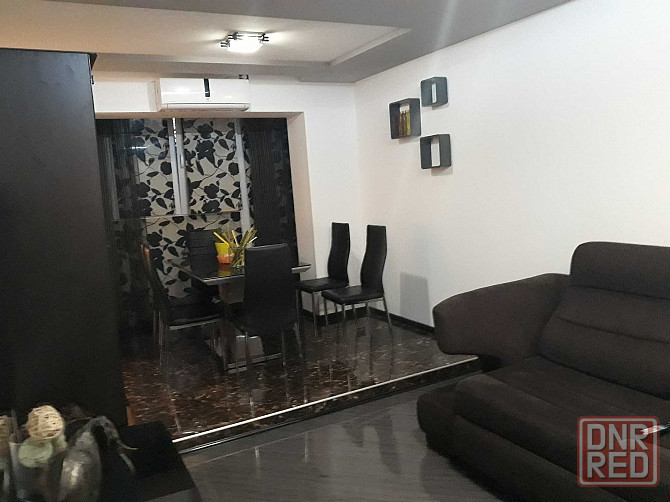 Сдаю двухкомнатную квартиру, 52.0 м² этаж 4, город Донецк, Калининский район, улица Разенкова Донецк - изображение 4