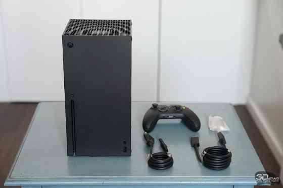 Продам консоль Xbox Series X 1TB + подписка. Донецк