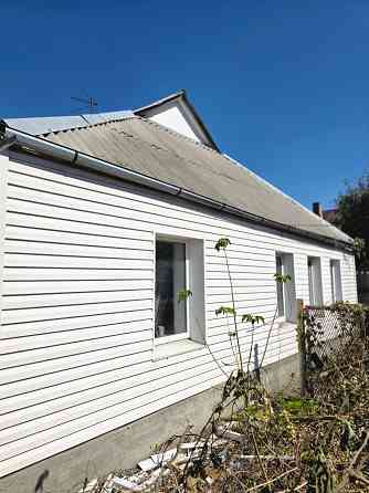 Дом + бизнес! Саврасова! 15 соток земли! Донецк