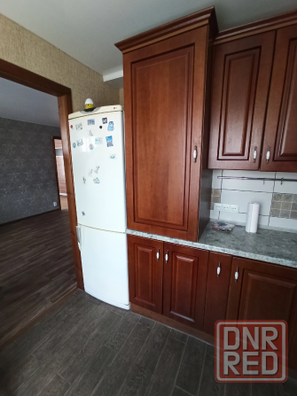 Продажа 2комнатной квартиры 4/4 Город Макеевка, Советский р-н, Больничный городок, ул. Середы Макеевка - изображение 2