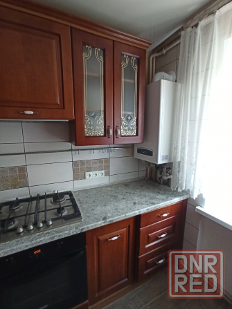 Продажа 2комнатной квартиры 4/4 Город Макеевка, Советский р-н, Больничный городок, ул. Середы Макеевка - изображение 3