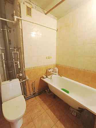 Продается 1 к .квартира (ориентир площадь с Голубями.) Мариуполь