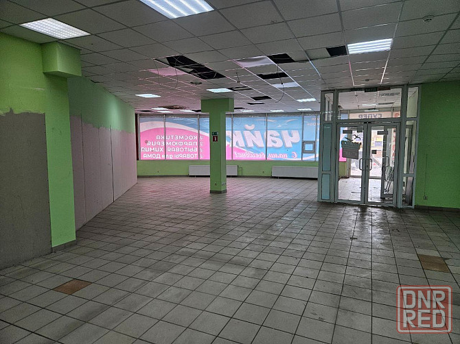 Сдам в аренду торговое помещение 271 м2 г. Макеевка, Красный рынок Макеевка - изображение 2