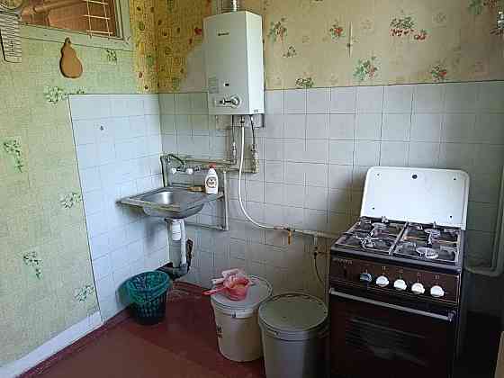 Продам 1 комнатную квартиру пр-т Ильича Донецк