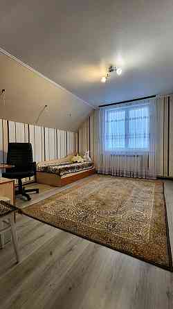 Продам 2-этажный газифицированный дом в центре. Макеевка