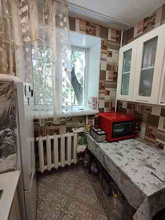 Продам 1-а ком Раздольная 15 Донецк