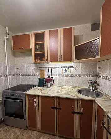 Сдаю однокомнатную квартиру 32.0 м² этаж 2/9. Однокомнатная квартира в Ленинском районе, оцкб Донецк