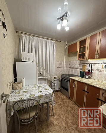 Сдаю однокомнатную квартиру 32.0 м² этаж 2/9. Однокомнатная квартира в Ленинском районе, оцкб Донецк - изображение 1