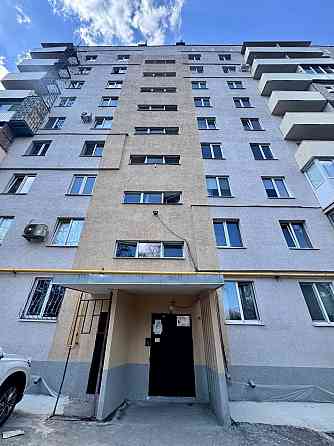 Продаётся просторная трёхкомнатная квартира в самом центре города Мариуполь