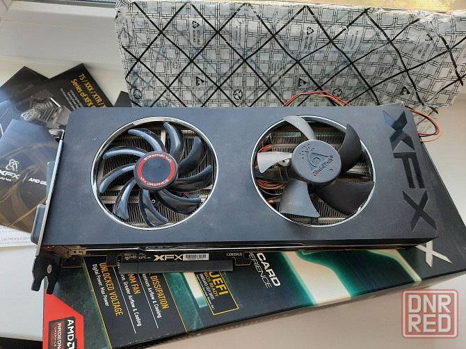Radeon R9 280X XFX Донецк - изображение 1