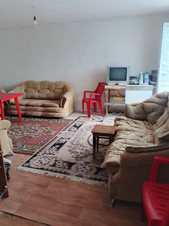 Продажа 1 комнатной квартиры в г.Ждановка квартал 28/33 Ждановка