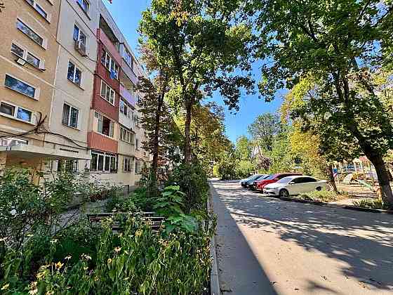Продается крупногабаритная двухкомнатная квартира в Центральном районе, по улице Куприна Мариуполь