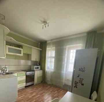 Сдаю однокомнатную квартиру 40.0 м² этаж 6/9 город Донецк, Куйбышевский район Донецк